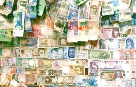 Доллар проиграл: какие валюты оказались дороже американской