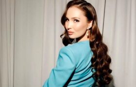 Жулдыз Абдукаримова поделилась ностальгическими школьными снимками