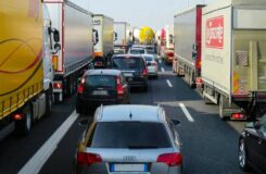 Беспилотники и лазерные комплексы: патрулирование дорог усилили в Казахстане