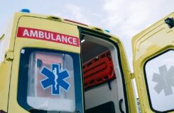 Упал и забился в судорогах: в Алматы водитель отправил в нокаут оппонента, не уступившего дорогу