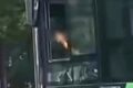 Водитель автобуса в Алматы наказан за неприличный жест и нарушение ПДД