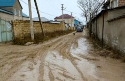 Жители Атамекена готовы перекрыть дорогу из-за плохих условий на улицах