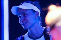 Елена Рыбакина сохраняет первое место в рейтинге WTA