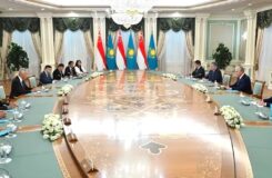Токаев предложил Сингапуру расширить сотрудничество в сфере ИИ и цифровизации