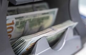 Курсы валют в обменниках Алматы и Астаны на 30 августа 2026 года