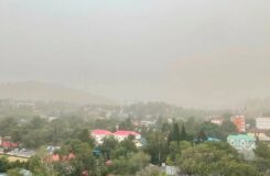 Сильная пыльная буря накрыла Алматы