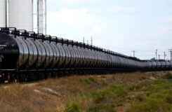 Казахстан начал транзитные поставки нефти в Кыргызстан