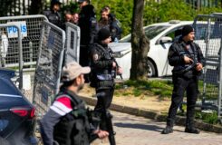 Түркиядағы лицей маңында оқ атылды: сегіз адам зардап шекті, бір адам қаза тапты