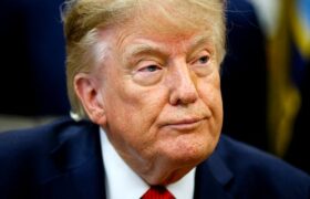 Трамптың америкалық БАҚ-пен қақтығысы туралы не белгілі