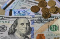 2026 жылдың басынан бері қазақстандықтар 1 трлн теңгеге жуық доллар сатып алды