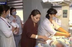 Шымкентская мама десятерых детей стала родителем тройни
