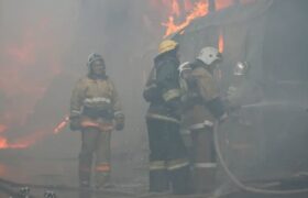 В Семее ликвидирован крупный пожар на пилораме