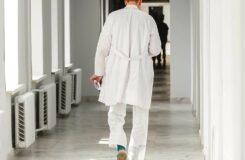 Казахстанцы получили более 500 млн тенге по страховке медиков