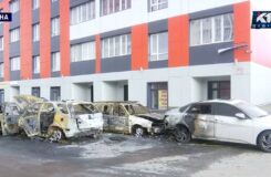 Пожар на парковке в Астане: пять автомобилей сгорели, пострадавший в реанимации