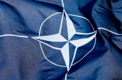 Военный комитет НАТО посетил Киев для поддержки Украины