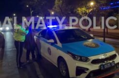 Алматинец попытался проникнуть в салон красоты из-за спора с другом
