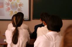 Директор школы в Астане уволен после давки в раздевалке