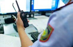 Шокирующий инцидент: раздетый мальчик с аутизмом оказался в кафе Алматы