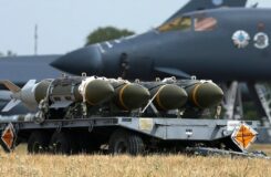 FT узнала, что США пригрозили Украине заблокировать поставки оружия