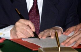 Казахстанский МИД получил запрос от России по делу рэпера Navai