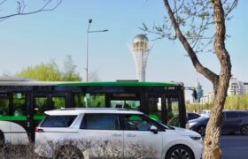 В Астане задержан мужчина за домогательства в автобусе